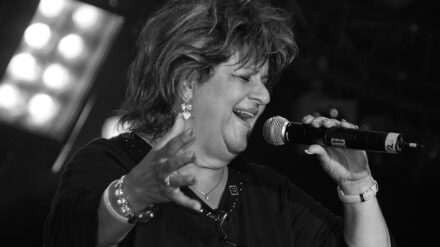 Joy Flemings Hit „Ein Lied kann eine Brücke sein“ wird vielen Menschen im Gedächtnis bleiben