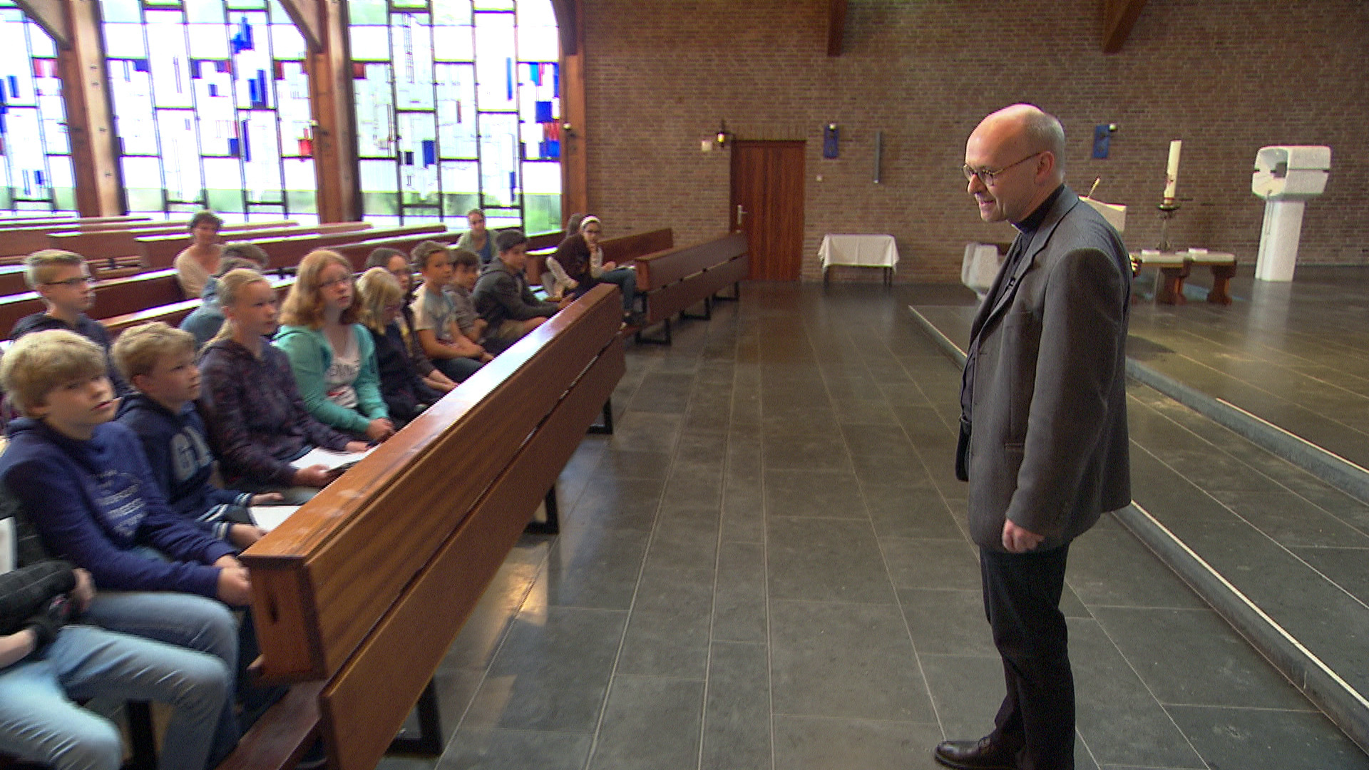 Hans Janßen ist den umgekehrten Weg gegangen: Der frühere Protestant ist jetzt in der Katholischen Kirche tätig