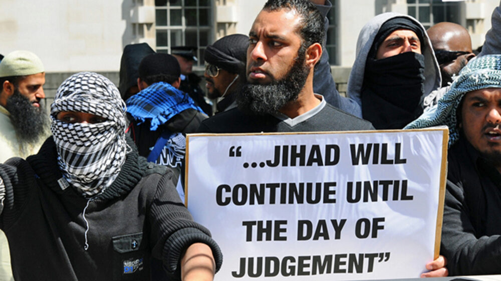 Radikale Muslime drohen auf diesem Plakat: „Der Dschihad geht weiter bis zum Jüngsten Tag“ (Symbolbild)