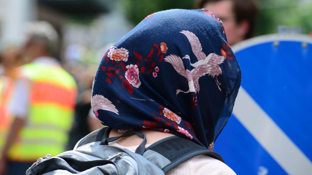 Bisher ist das Kopftuch für Berliner Lehrerinnen verboten. Das könnte sich bald ändern.