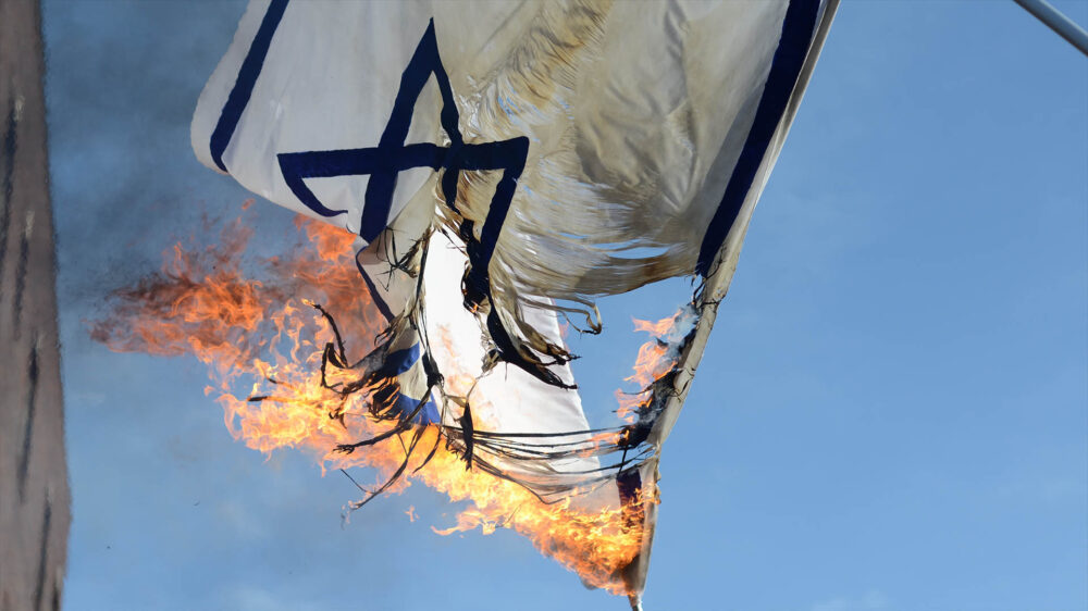 Viele Kommentatoren in deutschen Medien sind entsetzt über die antisemitischen Demonstrationen in Berlin am Freitag