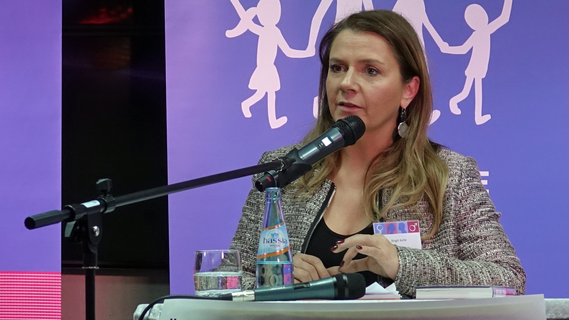 Die Autorin Birgit Kelle sieht durch Leihmutterschaft die Menschenwürde gefährdet