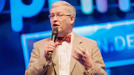 Hartmut Steeb: „In Europa werden Christen, wie zu Beginn der Ausbreitung des christlichen Glaubens, zunehmend wieder als Fremdkörper wahrgenommen.“ (Archivbild)