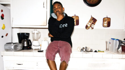 Der Rapper Kendrick Lamar rappt über sein Ringen mit Gott, dabei geht es recht drastisch zu
