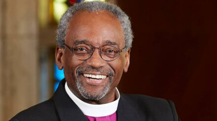 Michael Curry ist leitender Bischof der amerikanischen Episkopalkirche – und setzte bei der Hochzeit von Prinz Harry und Meghan Markle leidenschaftliche Akzente im sonst eher gehaltenen britischen Könighaus