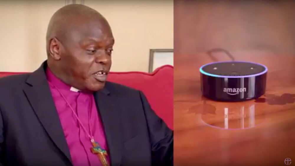 Erzbischof von York, John Sentamu, und Amazons Sprachassistentin Alexa