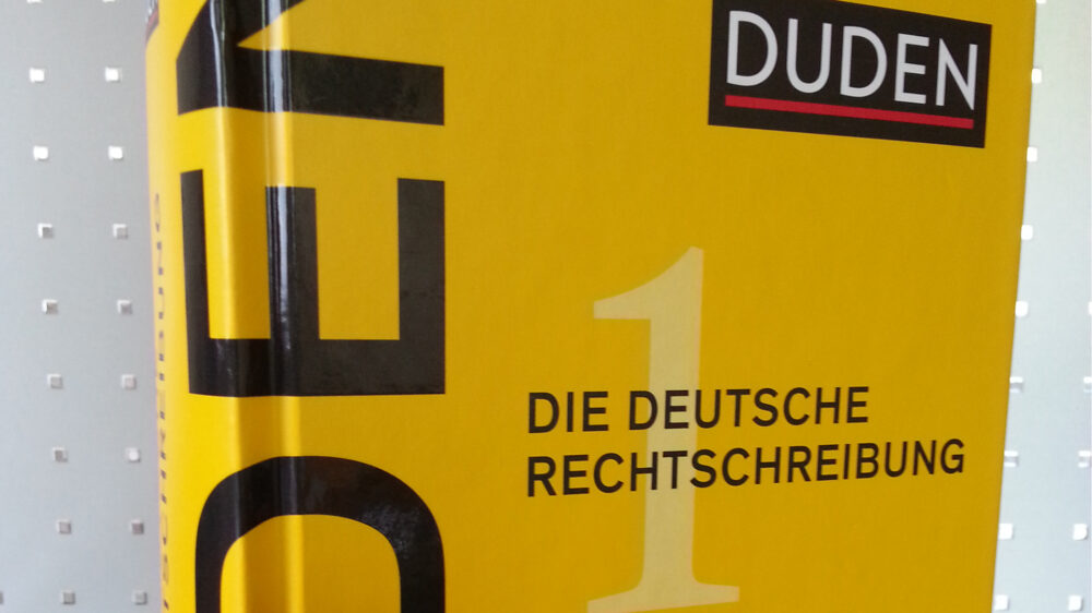 Der Rat für deutsche Rechtschreibung setzt sich derzeit mit der Frage auseinander, ob das Gender-Sternchen in den Duden aufgenommen werden soll