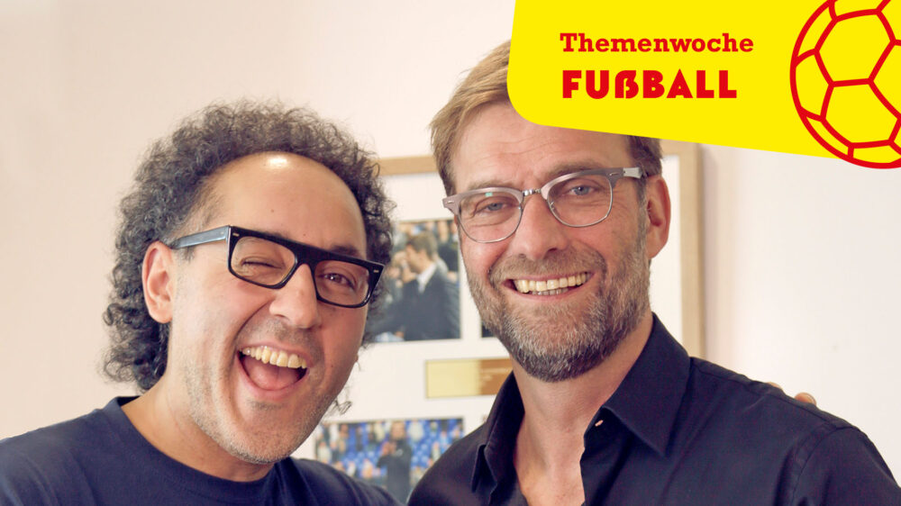 Autor David Kadel und Liverpool-Trainer Jürgen Klopp