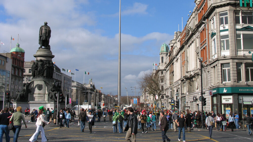 Die Iren, hier ein Bild aus der Hauptstadt Dublin, dürfen vermutlich im Oktober wieder zu einem religiösen Thema abstimmen. Es geht darum, ob das Blasphemiegesetz bestehen bleibt, oder nicht.