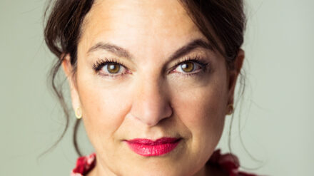 Die deutsch-türkische Schauspielerin Sema zu Wittgenstein hat eine eindeutige Meinung zur Burkini-Debatte