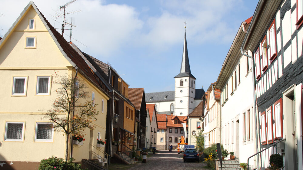 Wie sieht es in Bayern aus mit dem Verhältnis von Staat und Kirche? Damit befasst sich am Mittwoch ein Beitrag im Bayerischen Fernsehen.