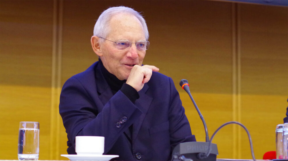 Bundestagspräsident Wolfgang Schäuble: „Zum Mut gehört immer auch die Demut. Nimm dich nicht so wichtig.“