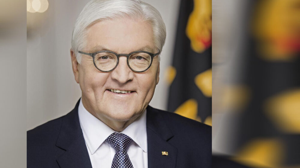 Bundespräsident Steinmeier hat sich zu seinen Glückwünschen an das Mullah-Regime erklärt (Archivbild)