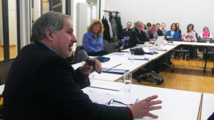 Mark Galli diskutierte bei einer Tagung des Obama-Instituts der Universität Mainz mit Wissenschaftlern und Journalisten über Strategien gegen Fake News