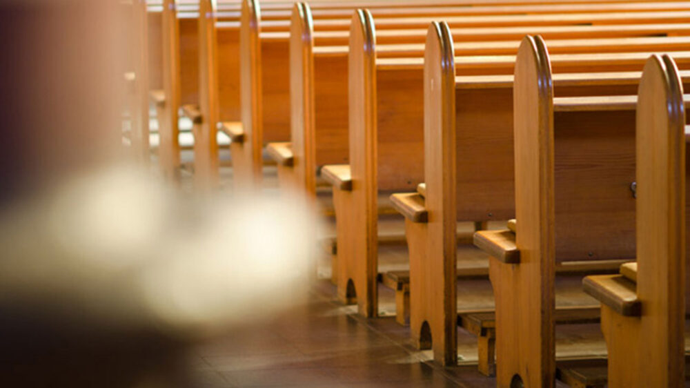 In einer Studie gaben 22 Prozent der befragten Deutschen an, mindestens einmal im Monat einen Gottesdienst zu besuchen