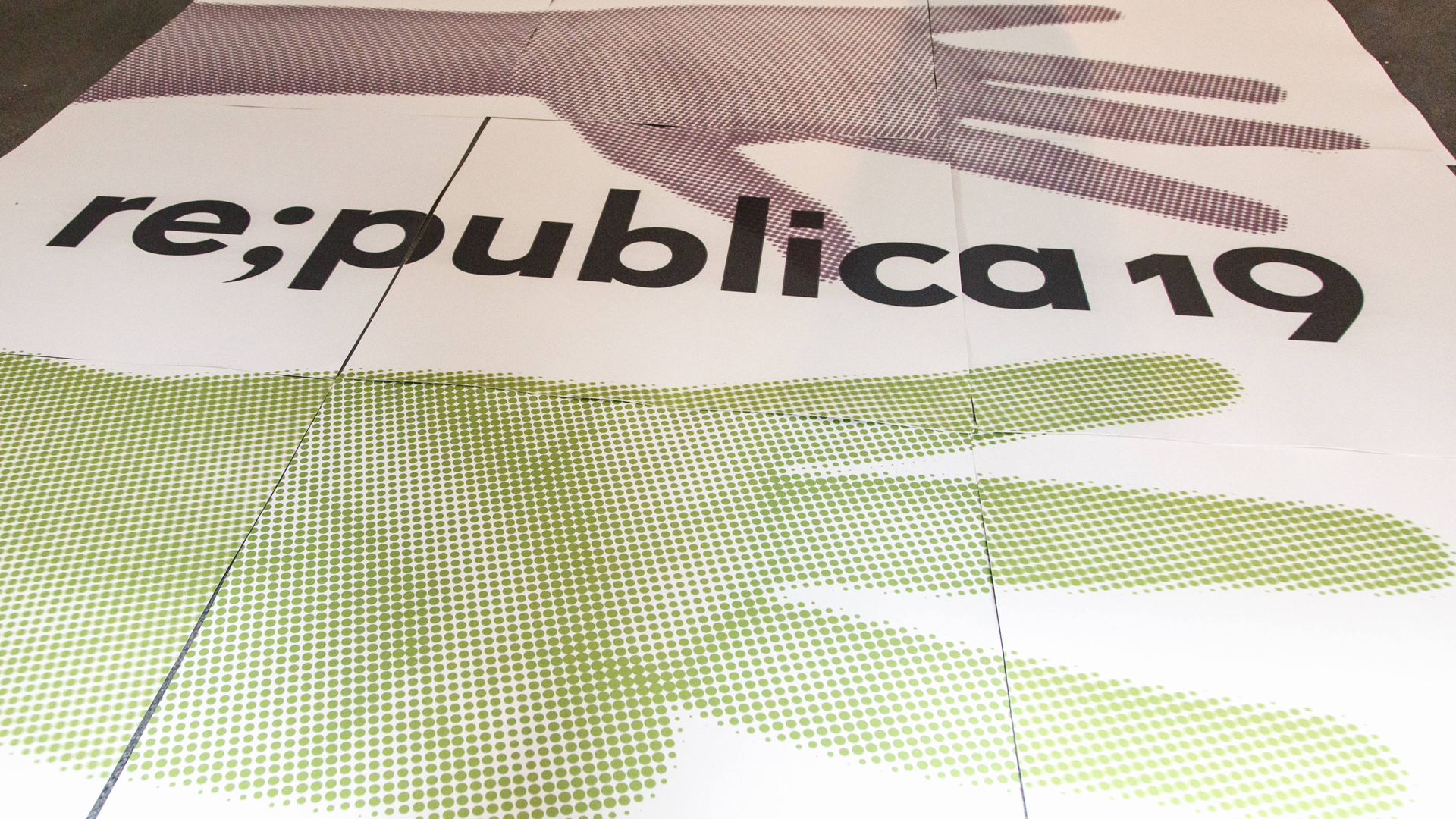 Die Republica widmet sich in diesem Jahr der Ausführlichkeit: Recherche statt Populismus, Debatte statt Fake-News