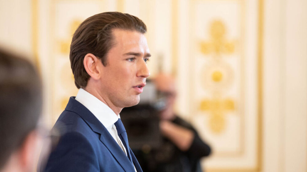 Der österreichische Bundeskanzler Sebastian Kurz erklärte sich am Montag zur politischen Lage in seinem Land. An der Ibiza-Affäre seines Koalitionspartners ist die Regierung zerbrochen, im September wird es Neuwahlen geben.