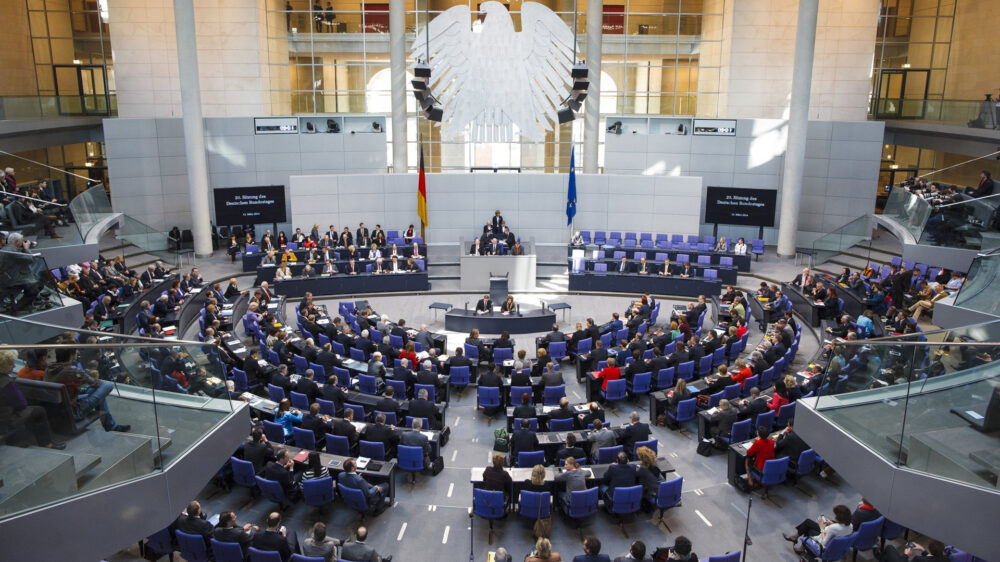 Der Bundestag wird am 7. September dieses Jahres 70 Jahre alt