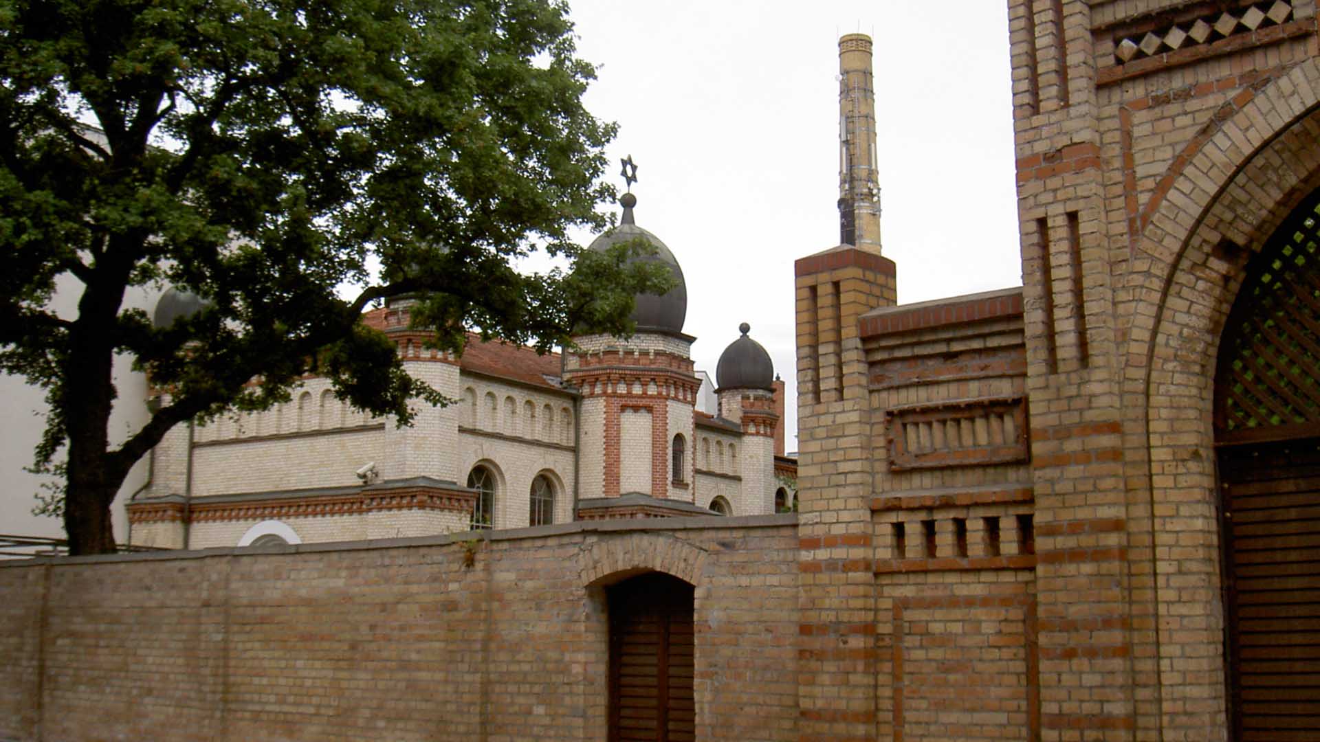 Die Synagoge im Paulus-Viertel in Halle wurde offenbar Ziel eines Angriffes