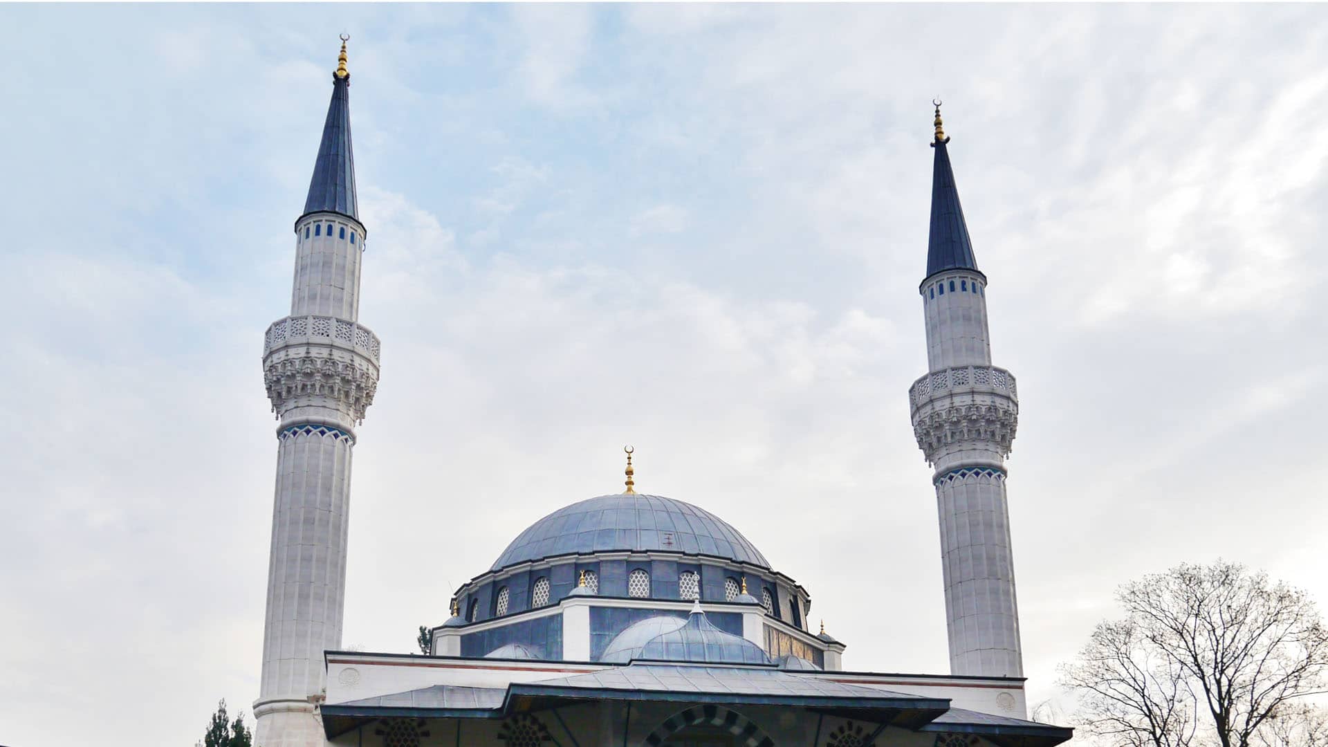 Mutmaßlich rechte Terroristen wollten Moscheen in kleineren Städten Deutschlands angreifen (Symbolbild)