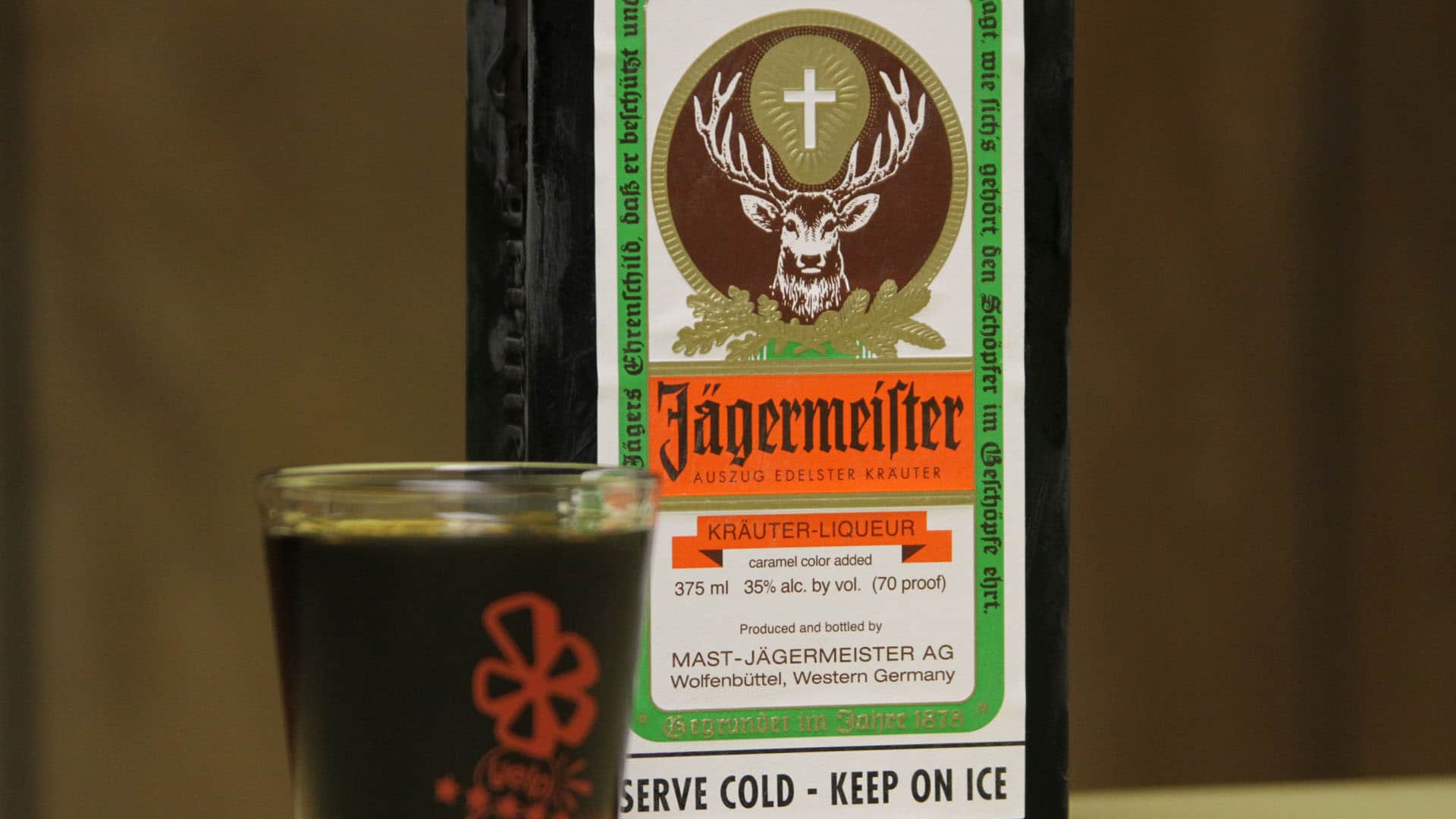 Das Logo von Jägermeister sollte für „durchschnittliche Christen“ keine Anfechtung sein, urteilte ein Gericht. Der Inhalt womöglich eher.