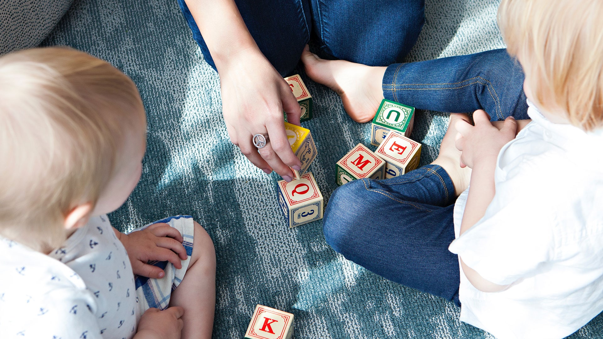 Nicht für alle Familien, die dies möchten, erfüllt sich der Kinderwunsch. Mit dieser Thematik beschäftigt sich Gertraud Schöpflin in ihrem neuen Buch „Eine Badewanne voll Glück“