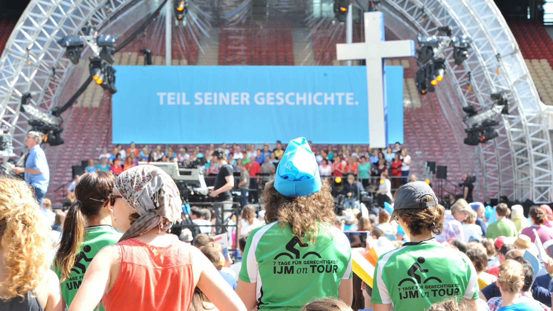 Im Jahr 2014 fand der Christustag in der Mercedes-Benz-Arena in Stuttgart statt unter dem Motto „Teil seiner Geschichte“