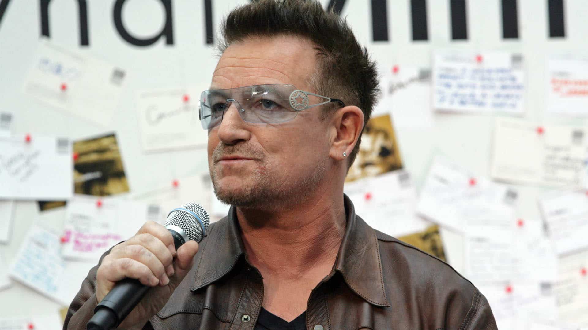 Der Sänger Paul David Hewson ist besser bekannt unter dem Namen Bono