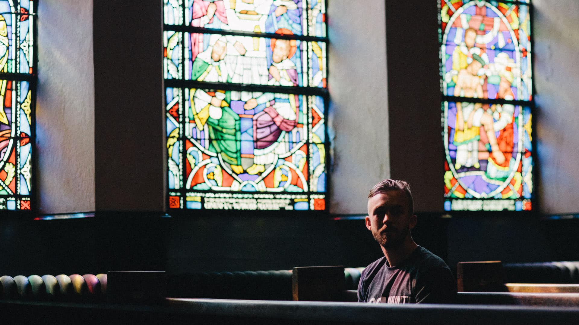 Immer weniger Menschen gehören der Kirche an