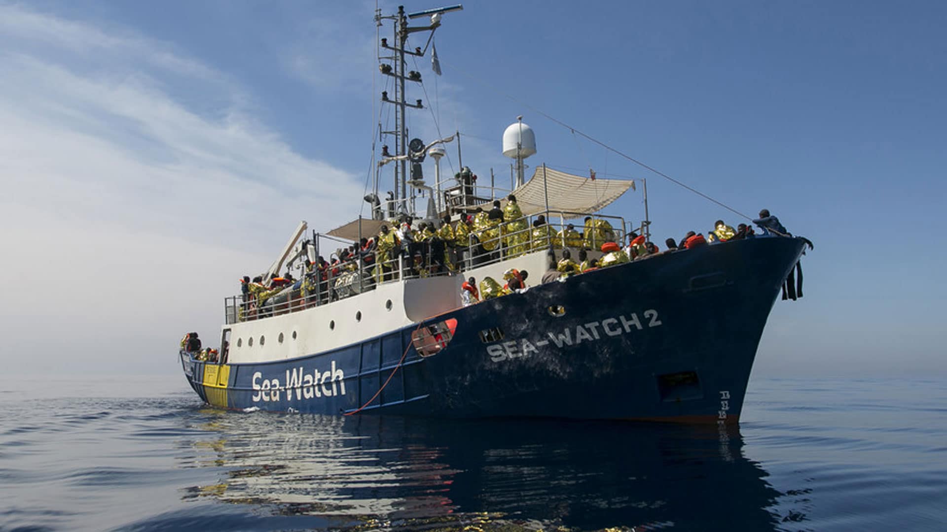 Das Seenotrettungsschiff „Sea-Watch 4" (Archivbild) liegt derzeit im Hafen von Palermo fest