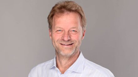 Klaus Mehler hat eine bewegte Lebensgeschichte: Der Weg zum Fußballprofi bleibt ihm verwehrt, trotzdem hat er Sportgeschichte geschrieben.