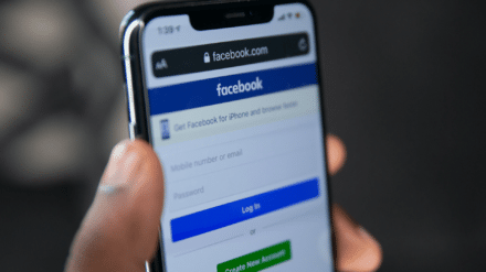 Facebook auf Smartphone