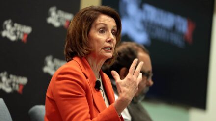 Die Sprecherin des Repräsentantenhauses Nancy Pelosi wird künftig von der Kommunion ausgeschlossen