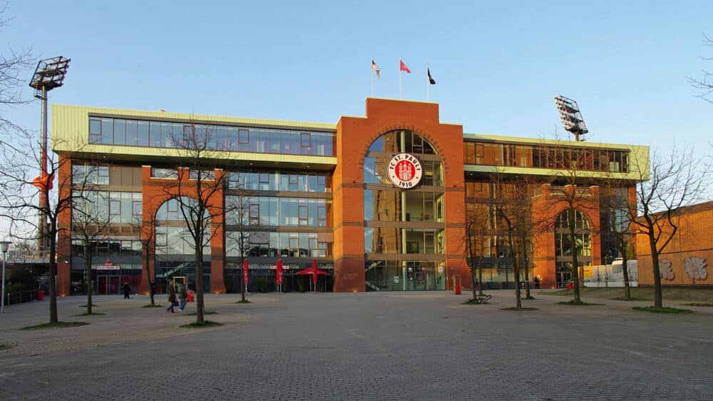 Das Stadion des FC St. Pauli beherbergt heute Abend das 108. Hamburger Stadtderby