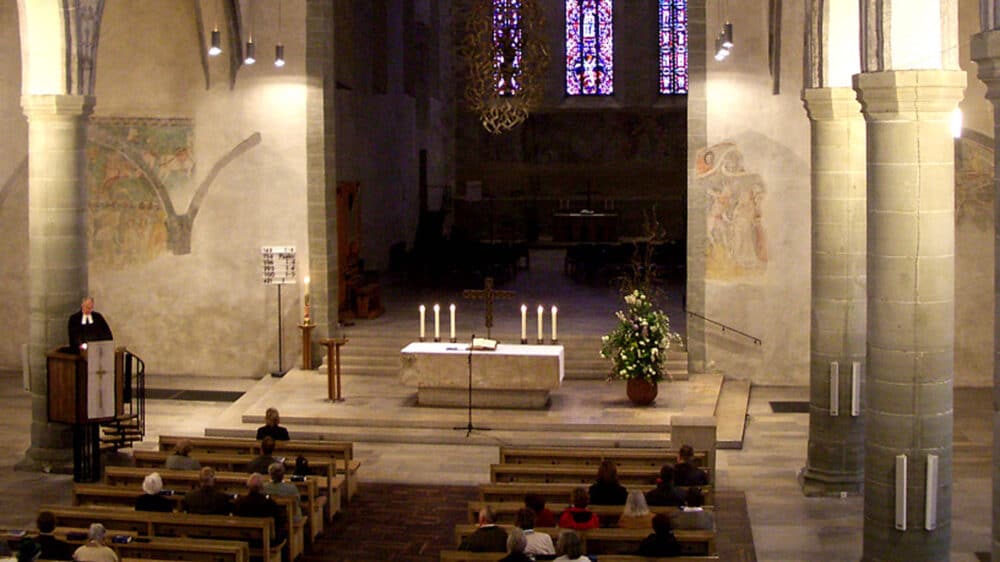 Evangelischer Gottesdienst in einer Kirche in Württemberg