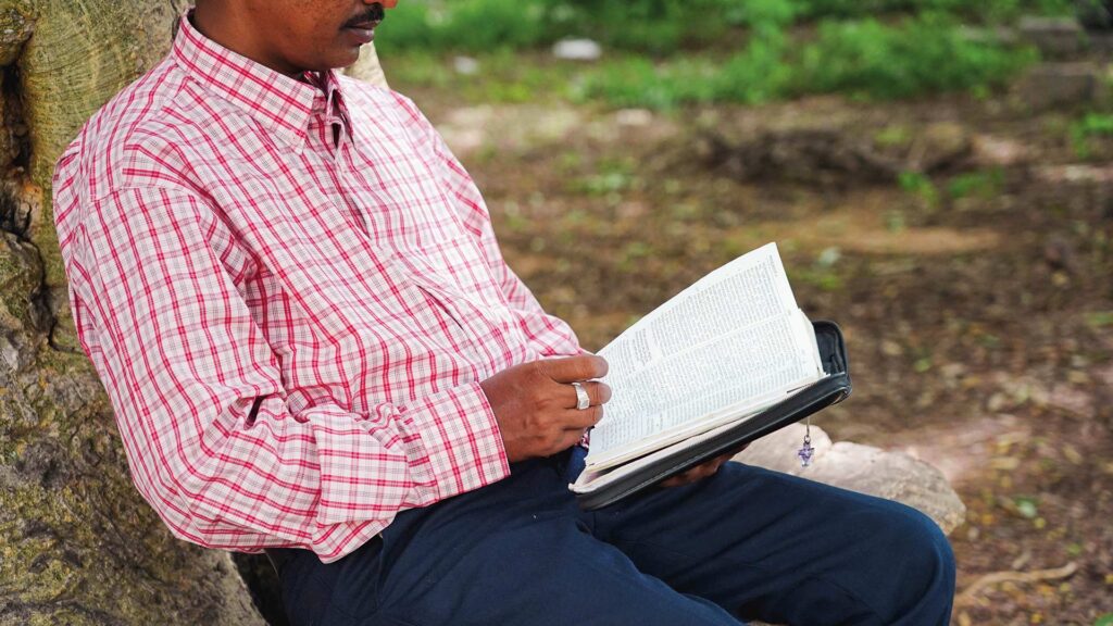 Pastor Krishna und seine Familie sahen sich ununterbrochener Verfolgung ausgesetzt
