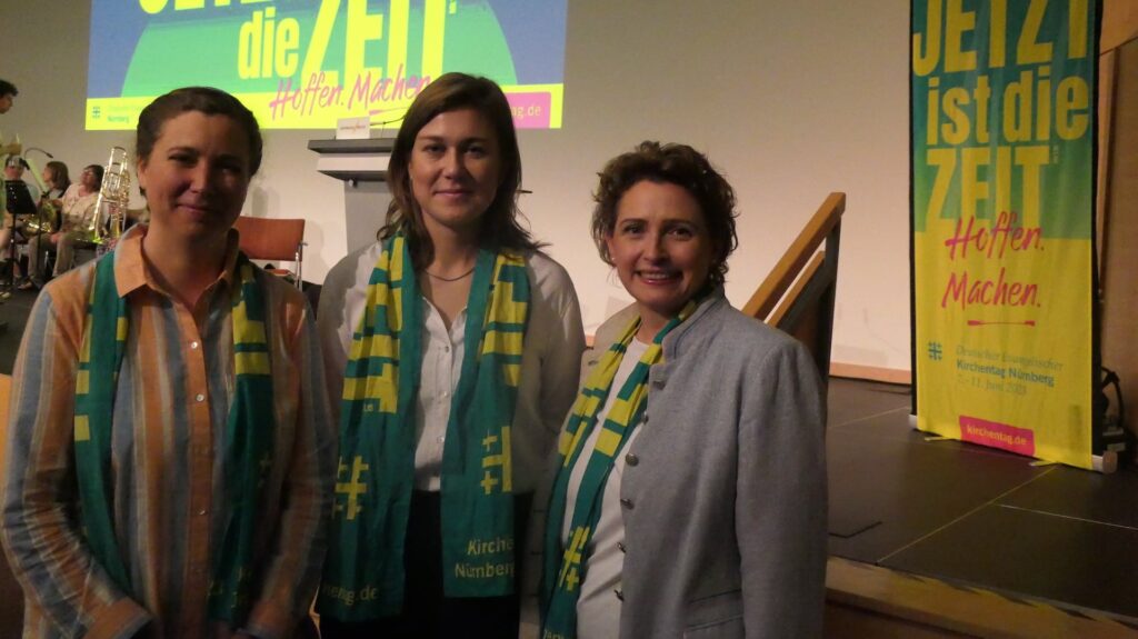 Rabbinerin Jasmin Andriani, Karoline Ritter, Nicola Beer