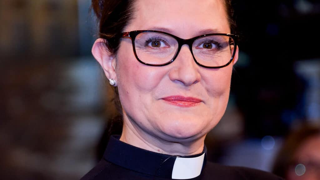 Pamela Hansen ist seit Januar 2012 Pastorin der evangelischen Kirchengemeinde auf Helgola(Foto: picture alliance)