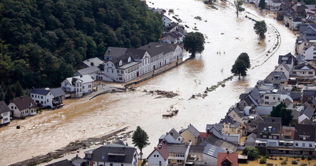 Der Ort Dernau (Landkreis Ahrweiler) am 15.07.2021. Er wurde beinahe komplett von den Wassermassen geflutet.