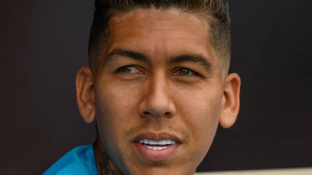 Der brasilianische Fußballer Firminio (Archivbild) ist am Sonntag in seiner brasilianischen Gemeinde als Pastor eingeführt worden