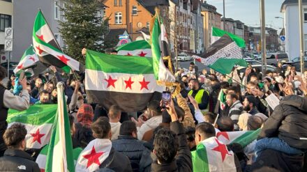 Syrer in Deutschland feiern den Sturz Assads