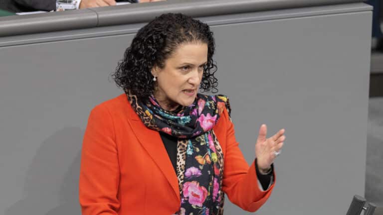 Foto von Nicole Höchst (SPD) im Bundestag