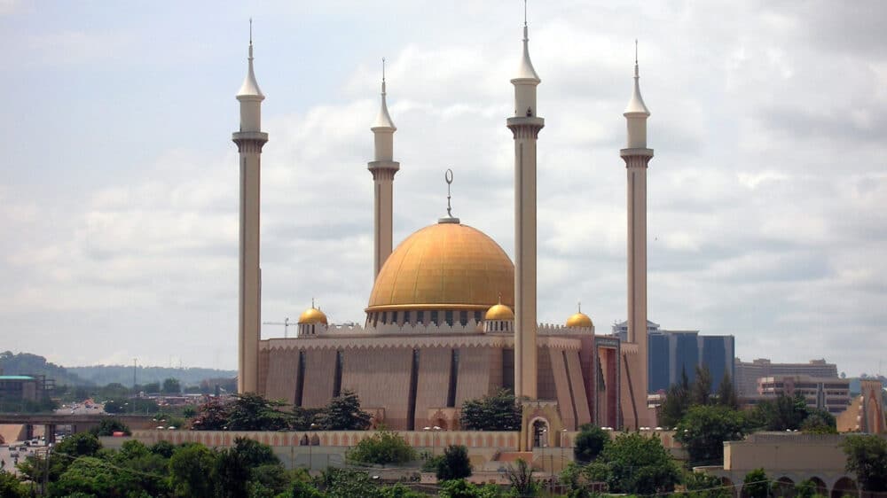 In Nigeria stehen sich mehrere Religionen feindlich gegenüber