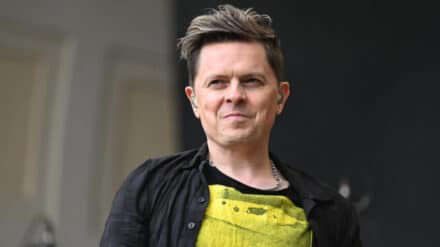 Michael Patrick Kelly bei einem Open-Air-Konzert 2023