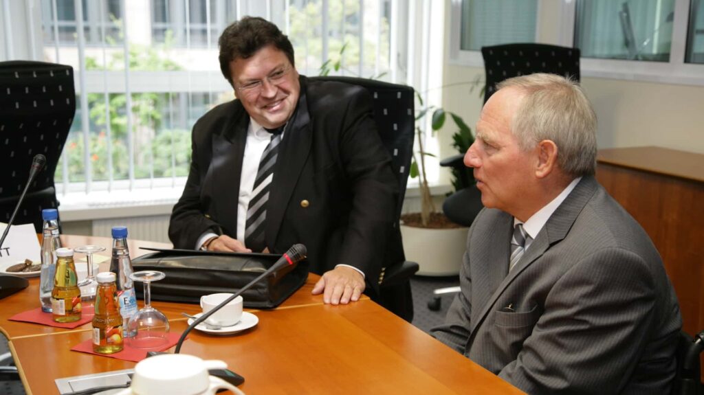 Wolfgang Baake, Wolfgang Schäuble