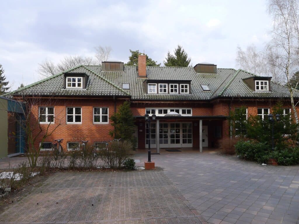 Johann-Sebastian-Bach-Kirche_Gemeindehaus