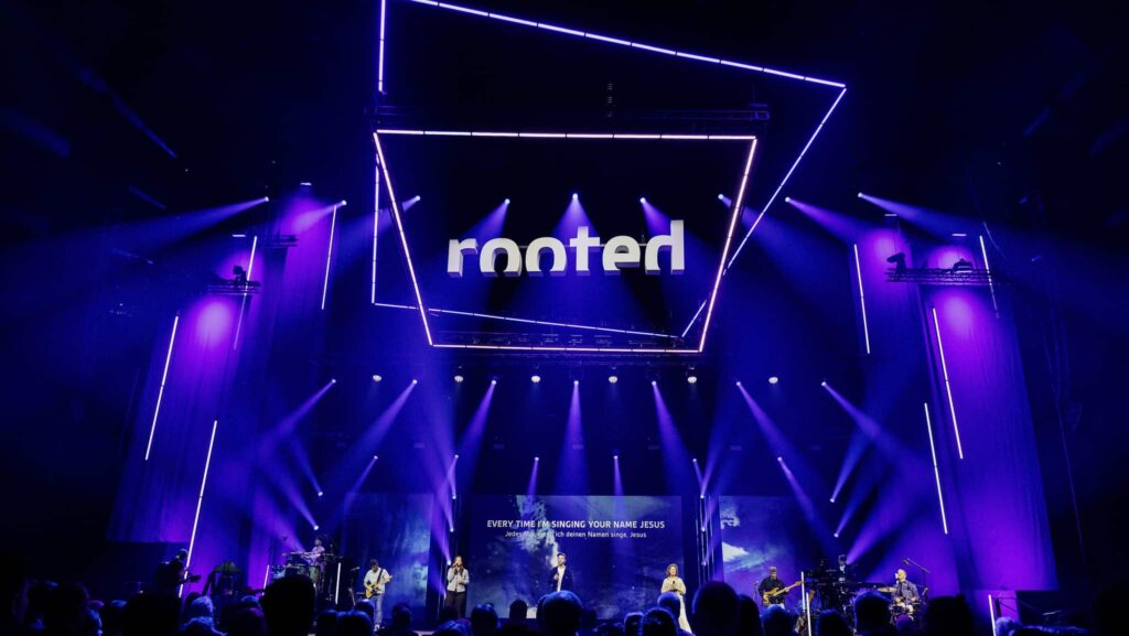 Motto des Willow Creek Leitungskongresses 2026 lautet „Rooted“